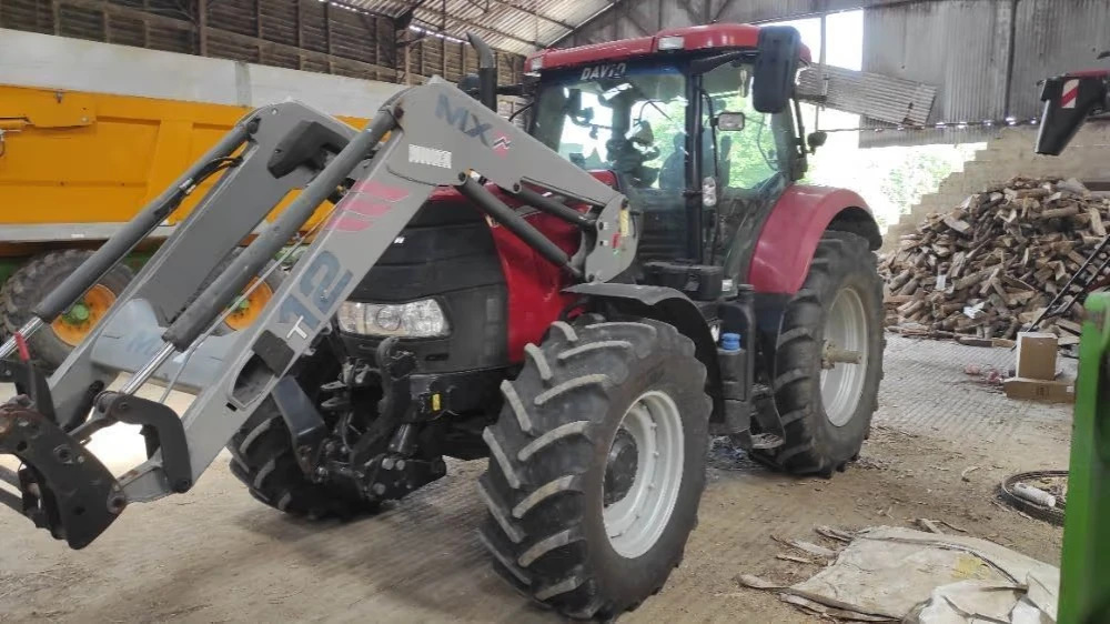 Case IH PUMA 145 d'occasion — photo 1