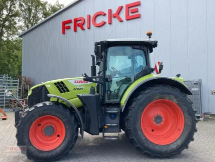 Tracteur agricole - 155 CH - 5835H - 2020