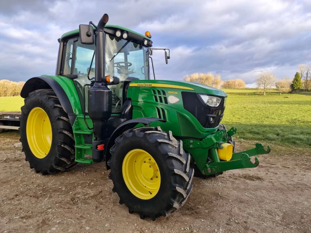John Deere 6110M d'occasion — photo 1