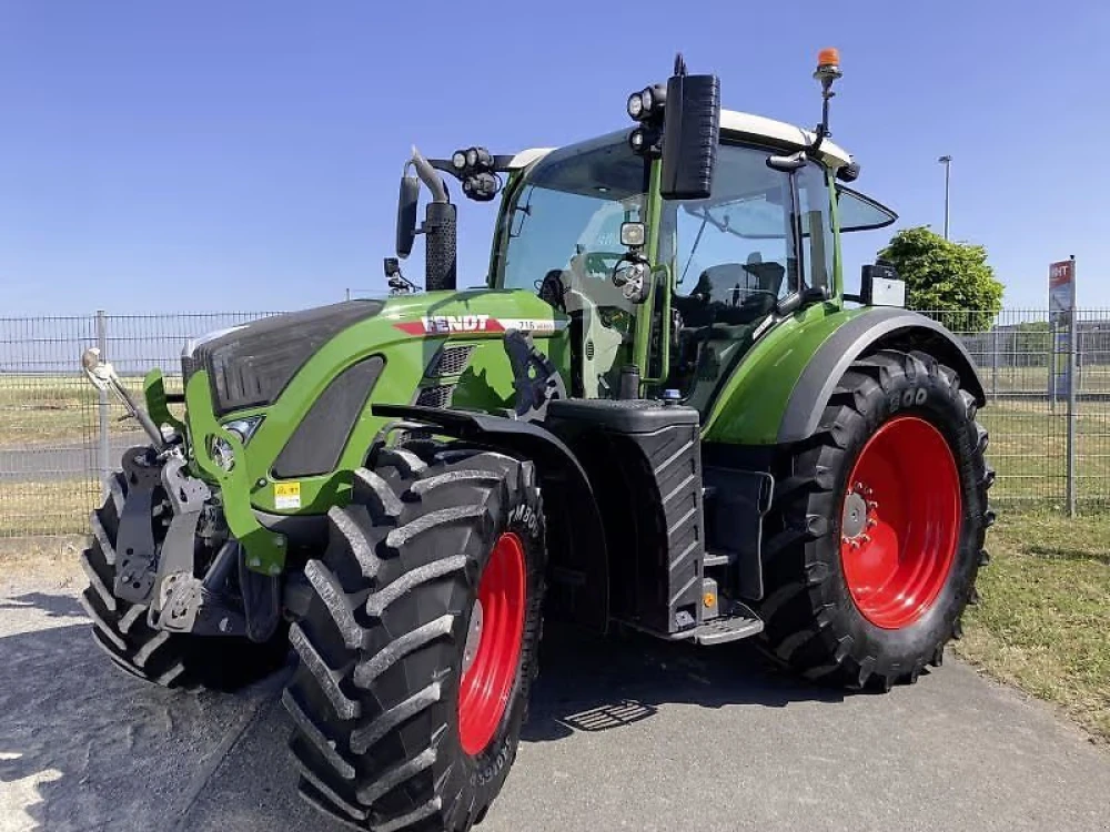 Fendt 718 VARIO GEN6 PROFI PLUS d'occasion — photo 1