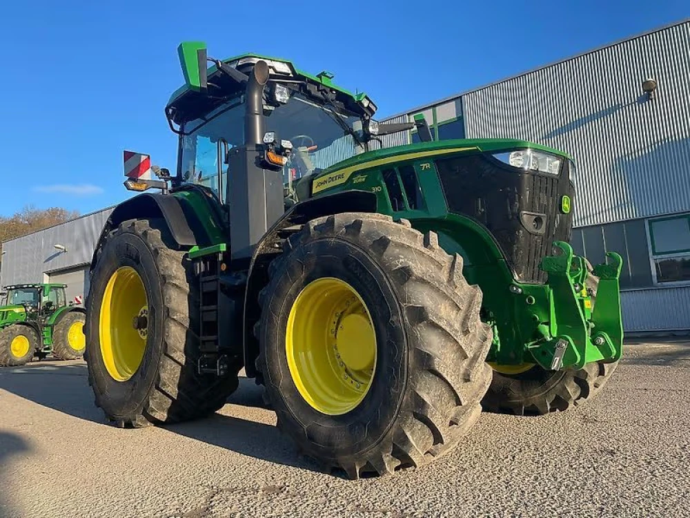 John Deere 7R310 GARANTIE B. 14.02.27 d'occasion — photo 1