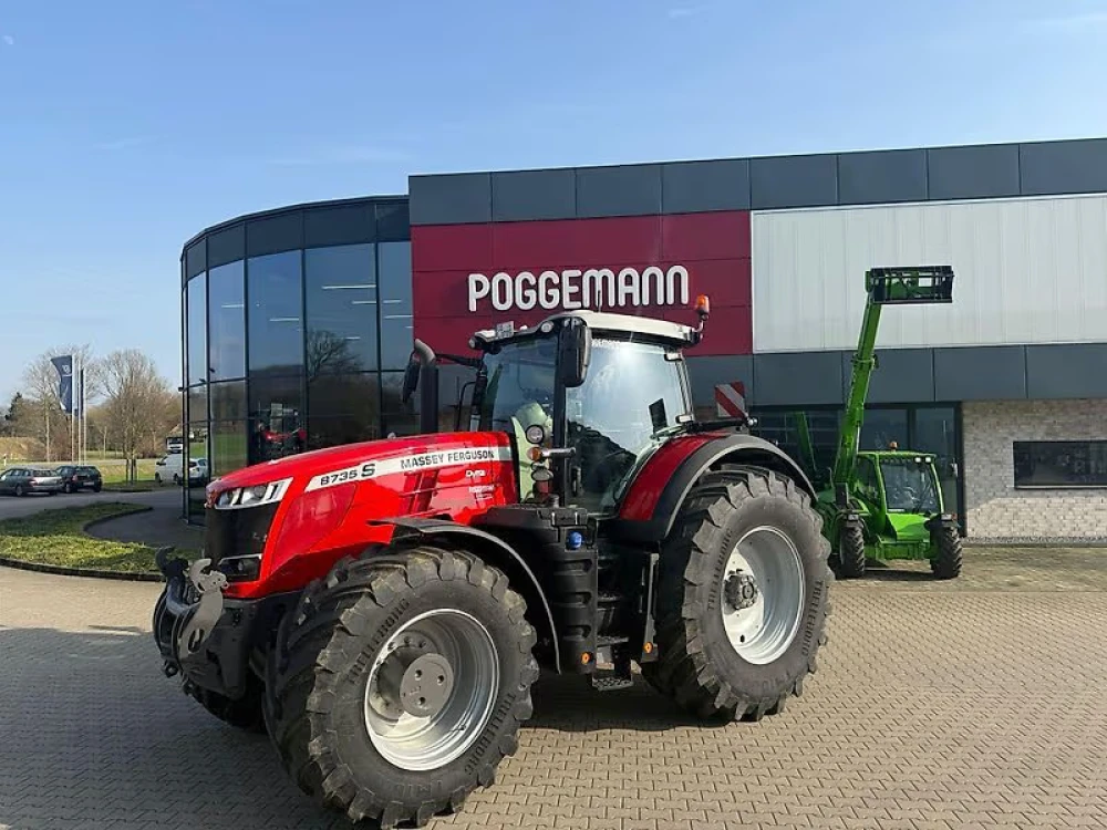 Massey Ferguson 8735 d'occasion — photo 1