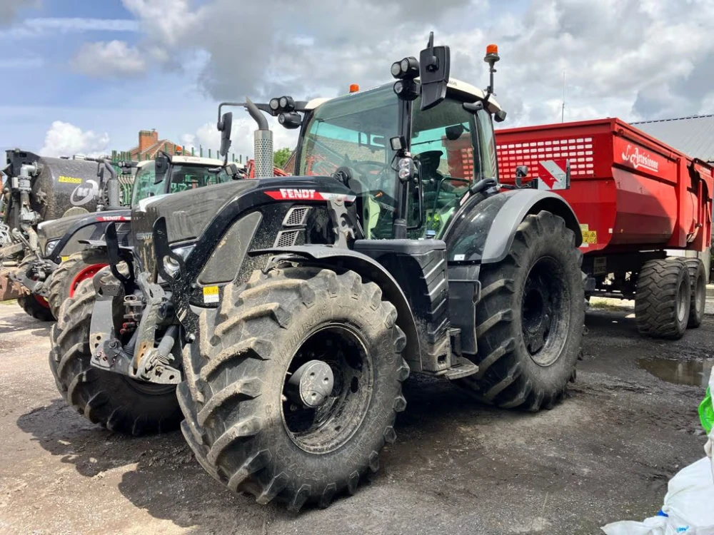 Fendt 724 VARIO PROFI d'occasion — photo 1