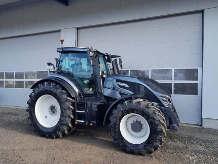 Tracteur agricole - 300CH - 1050H - 2023