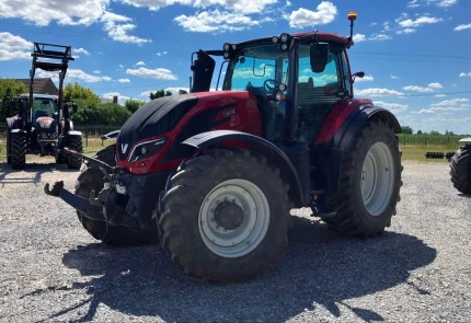 Tracteur agricole - 235CH - 3600H - 2020