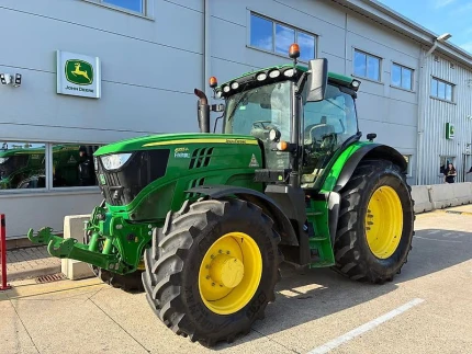 Tracteur agricole - 155 CH - 6642H - 2021