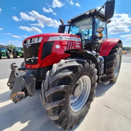 Tracteur agricole - 260CH - 4803H - 2020