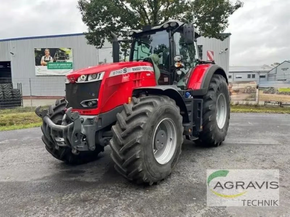Massey Ferguson MF 8740 S DYNA-VT EXCLUSIVE d'occasion — photo 1
