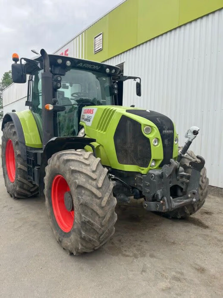 Claas ARION 640 CEBIS d'occasion — photo 1
