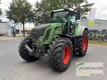 Tracteur agricole - 261CH - 8952H - 2012