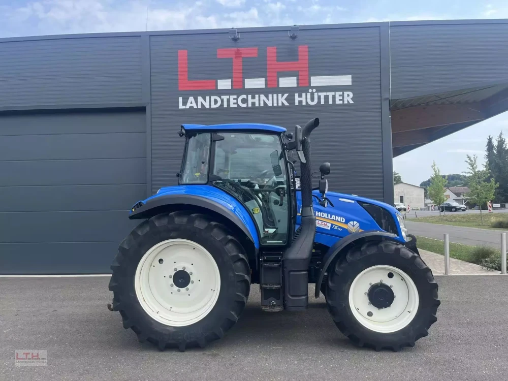 New Holland T5.110 ELECTRO COMMAND d'occasion — photo 1
