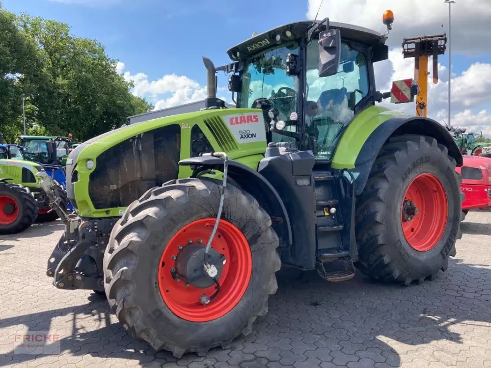 Claas AXION 920 CMATIC CEBIS d'occasion — photo 1