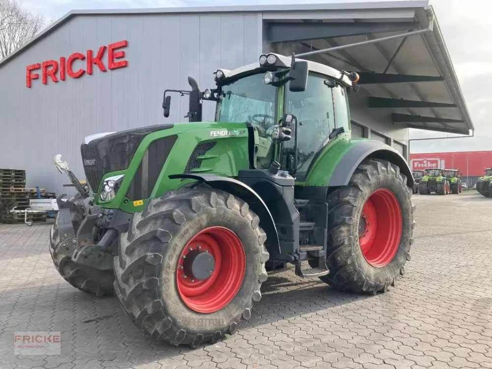 Fendt 826 VARIO PROFI + d'occasion — photo 1