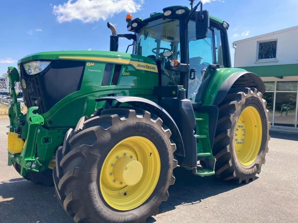 John Deere 6M 200 d'occasion — photo 1