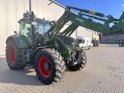 Tracteur agricole - 180 CH - 6400H - 2017