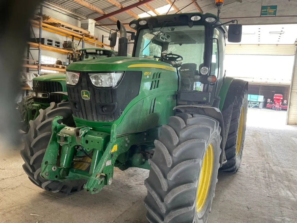 John Deere 6150R d'occasion — photo 1