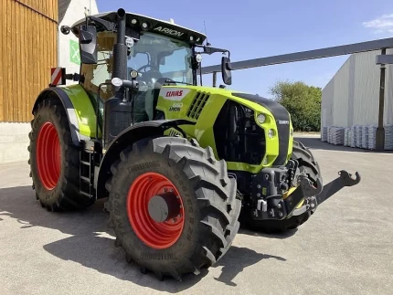 Tracteur agricole - 205CH - 347H - 2025