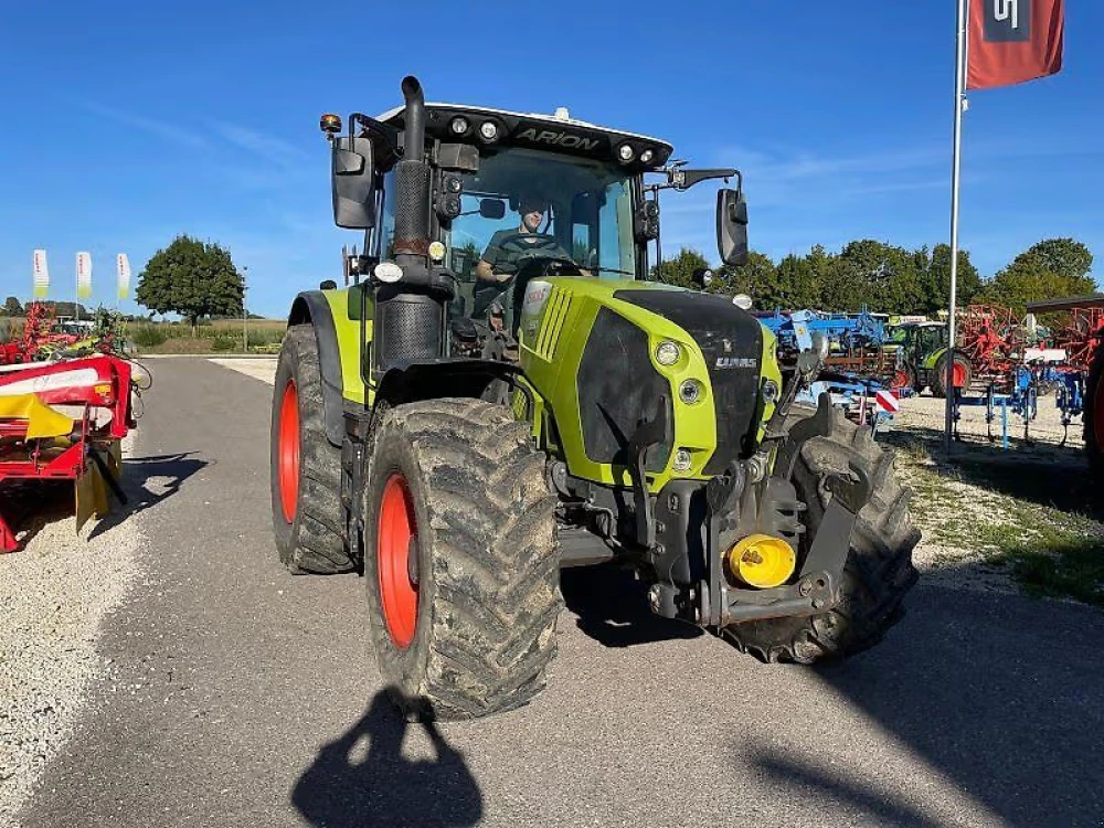 Claas ARION 550 CMATIC CEBIS d'occasion — photo 1