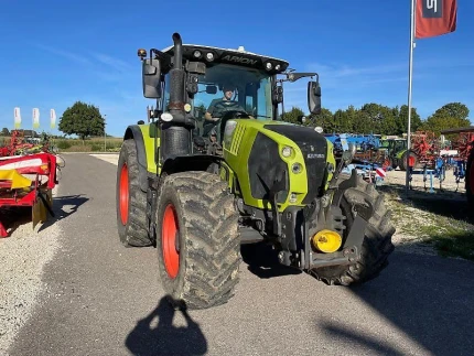 Tracteur agricole - 165 CH - 4024H - 2020