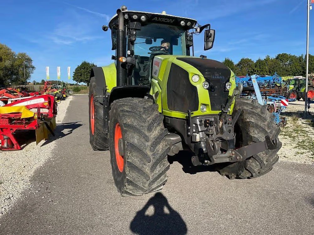 Claas AXION 830 CMATIC CEBIS d'occasion — photo 1