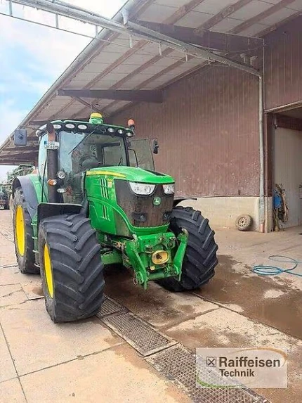 Tracteur agricole - 168CH - 11185H - 2012