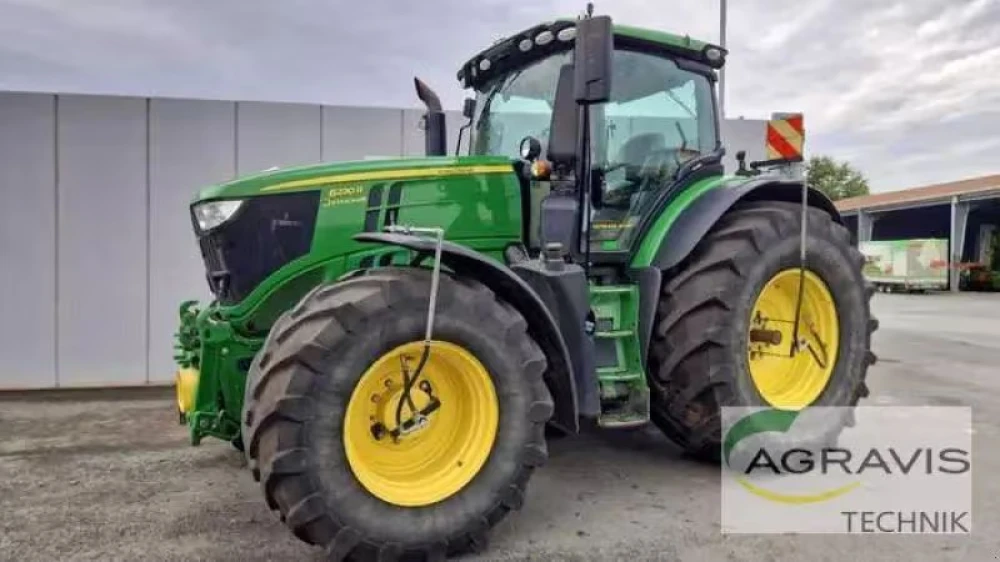 John Deere 6230 R d'occasion — photo 1