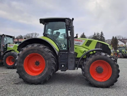 Tracteur agricole - 240CH - 2950H - 2014