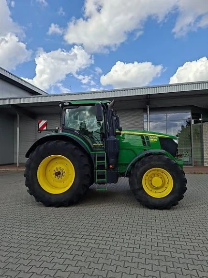 Tracteur agricole - 250 CH - 5953H - 2019