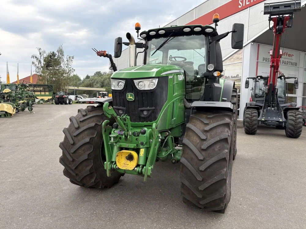 John Deere 6250R d'occasion — photo 1