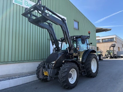Tracteur agricole - 115 CH - 650H - 2023