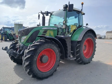 Tracteur agricole - 207CH - 8596H - 2012