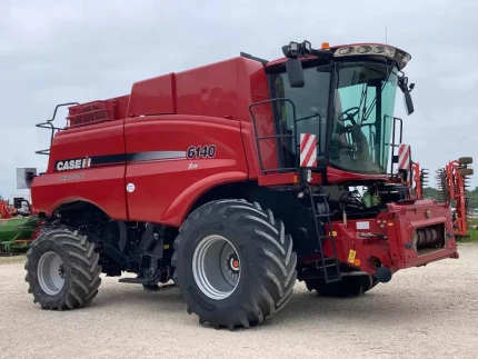 Moissonneuse batteuse - 400CH - 2019
