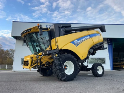 Moissonneuse batteuse - 335CH - 2018