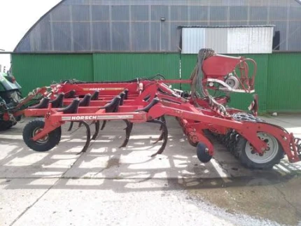 Vibroculteur - 6M - 2010
