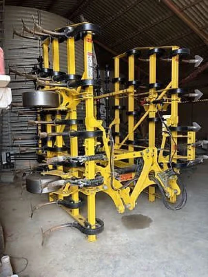 Vibroculteur - 6M - 2024