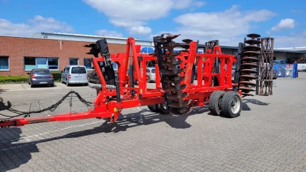 Déchaumeur - 4M - 2010