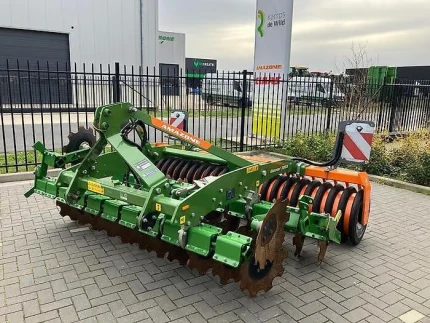 Déchaumeur - 3M - 2025