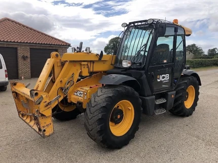 Chariot télescopique - 130CH - 8090H - 2019