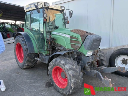 Tracteur agricole - 90CH - 8200H - 2011