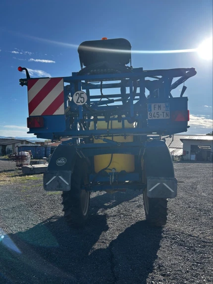 Image 4