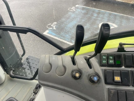 Image 12