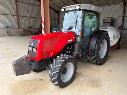 Tracteur fruitier - 90CH - 4800H - 2004