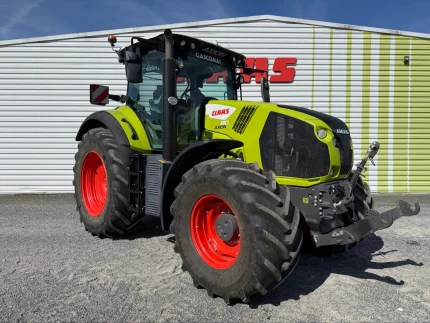 Tracteur agricole - 215 CH - 667H - 2023