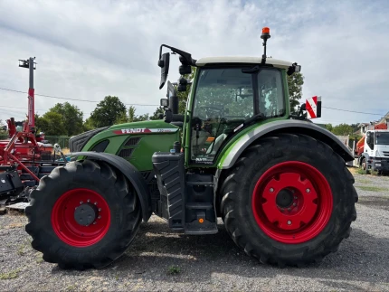 Tracteur agricole - 2462H - 2021