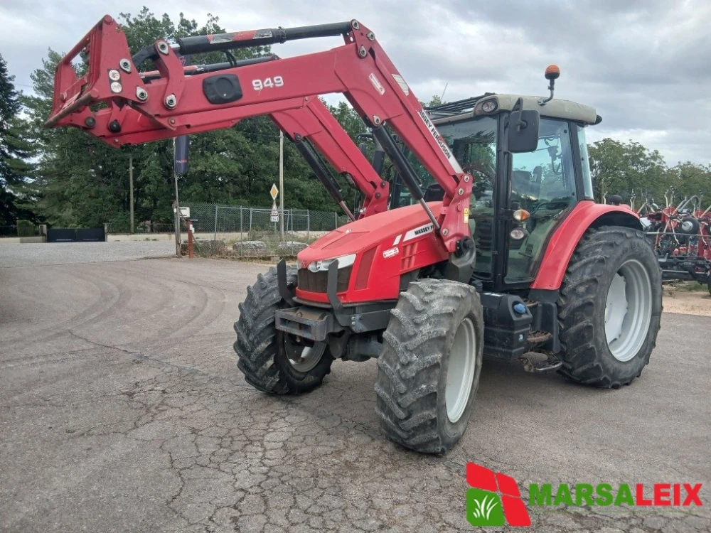 Massey Ferguson 5611 DYNA 6 d'occasion — photo 1