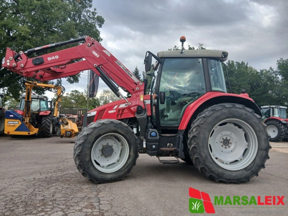 Massey Ferguson 5611 DYNA 6 d'occasion — photo 3