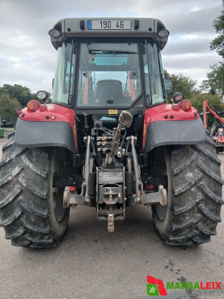 Massey Ferguson 5611 DYNA 6 d'occasion — photo 6