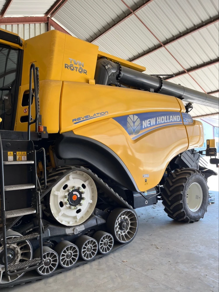New Holland CR 8.80 d'occasion — photo 1