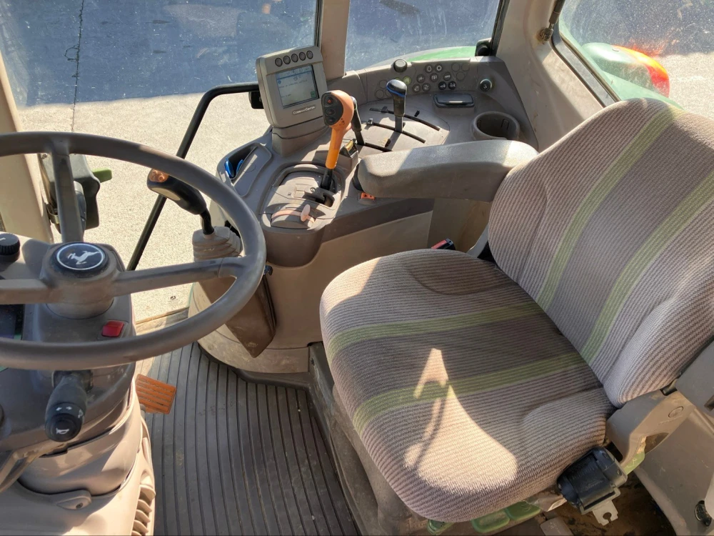 John Deere 6630 d'occasion — photo 5