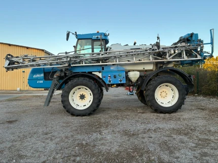 Pulvérisateur automoteur - 4100L - 210 CH - 6409H - 2007